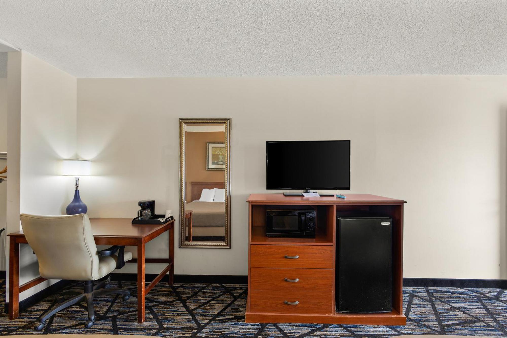 Americas Best Value Inn-Celina Bagian luar foto