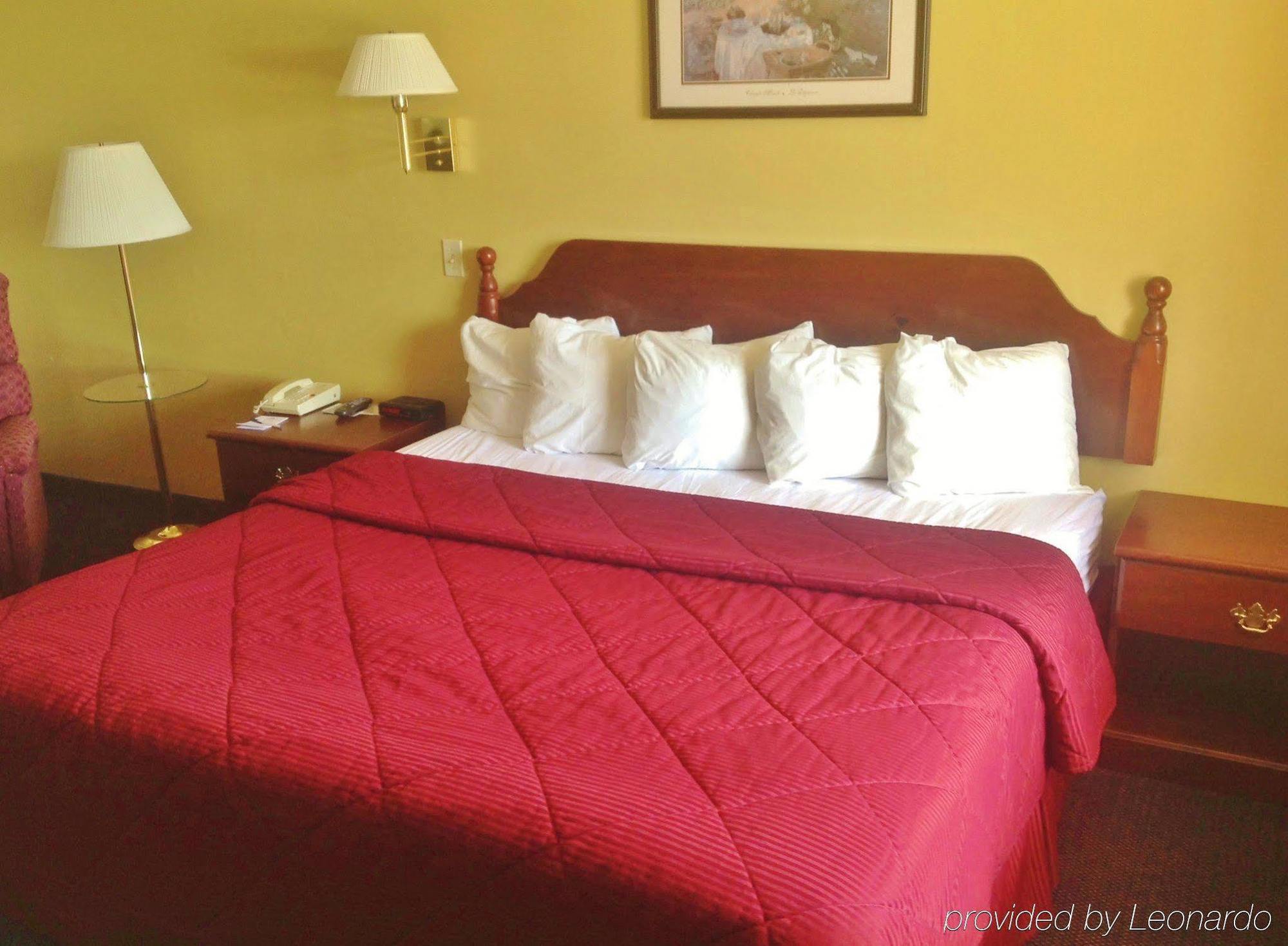 Americas Best Value Inn-Celina Bagian luar foto