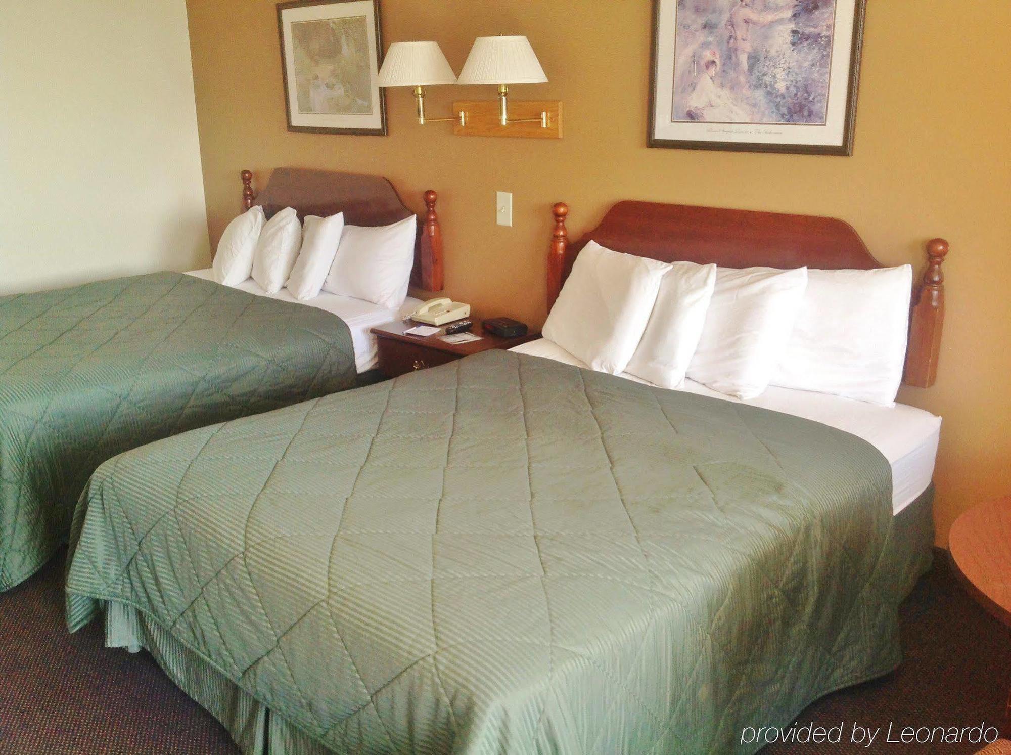 Americas Best Value Inn-Celina Bagian luar foto