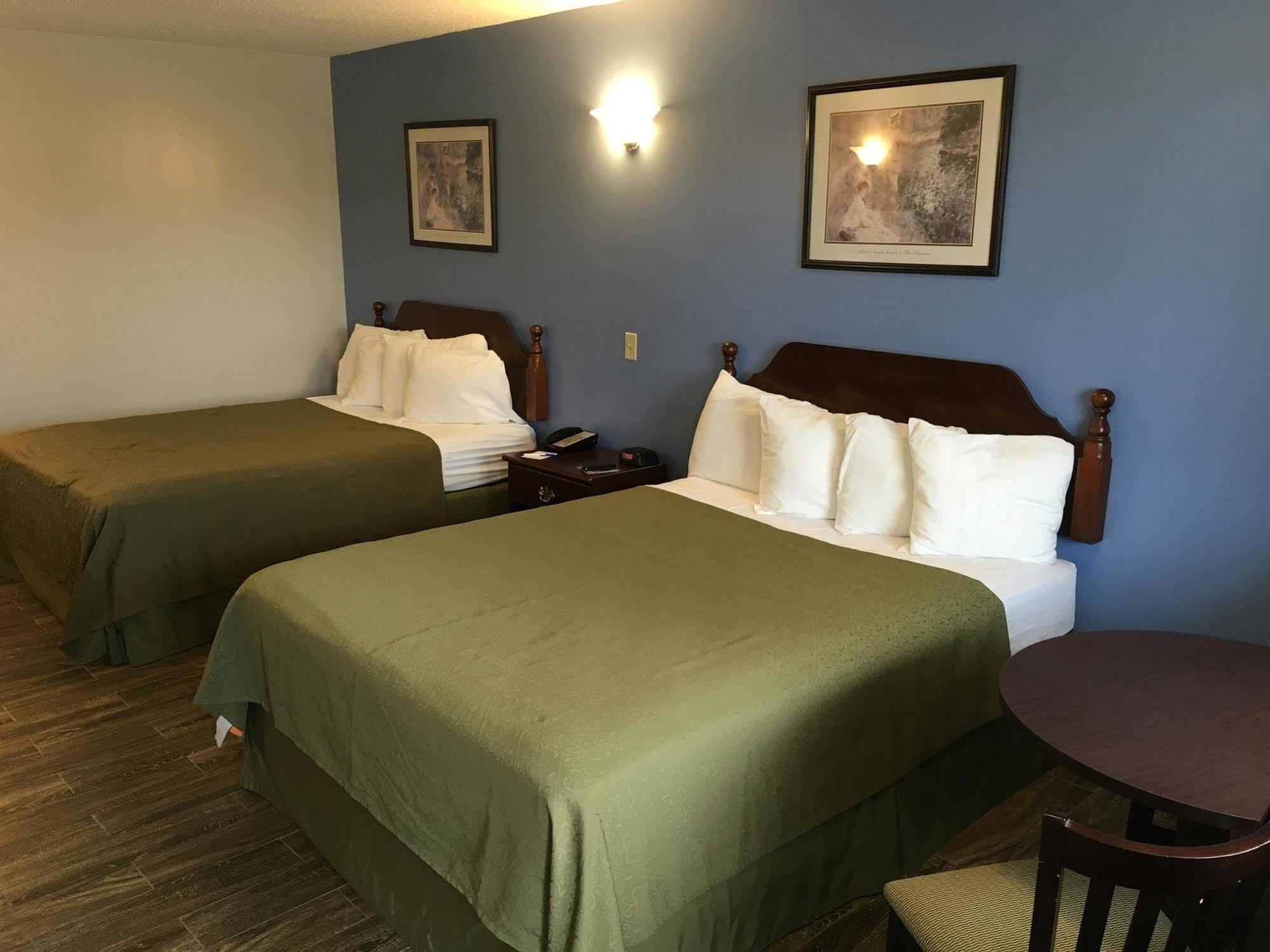 Americas Best Value Inn-Celina Bagian luar foto